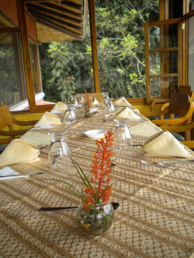 Hosteria "El Encanto" San Miguel de los Bancos エクステリア 写真